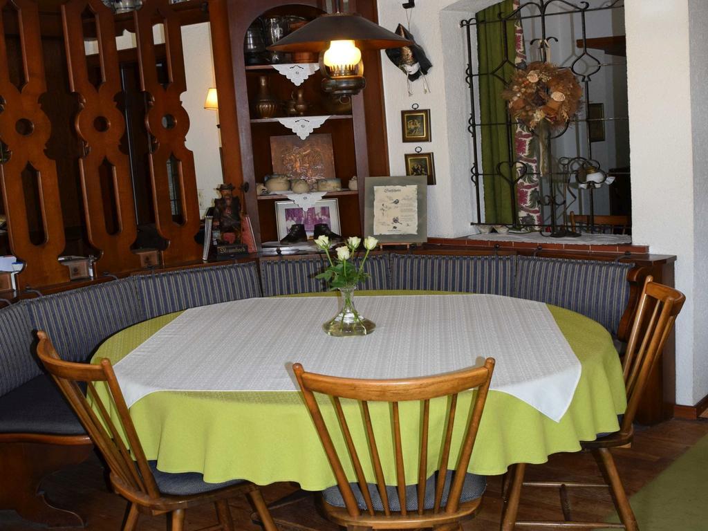 Hotel-Restaurant Ochsen هاسلاخ إيم كينزيجتال المظهر الخارجي الصورة